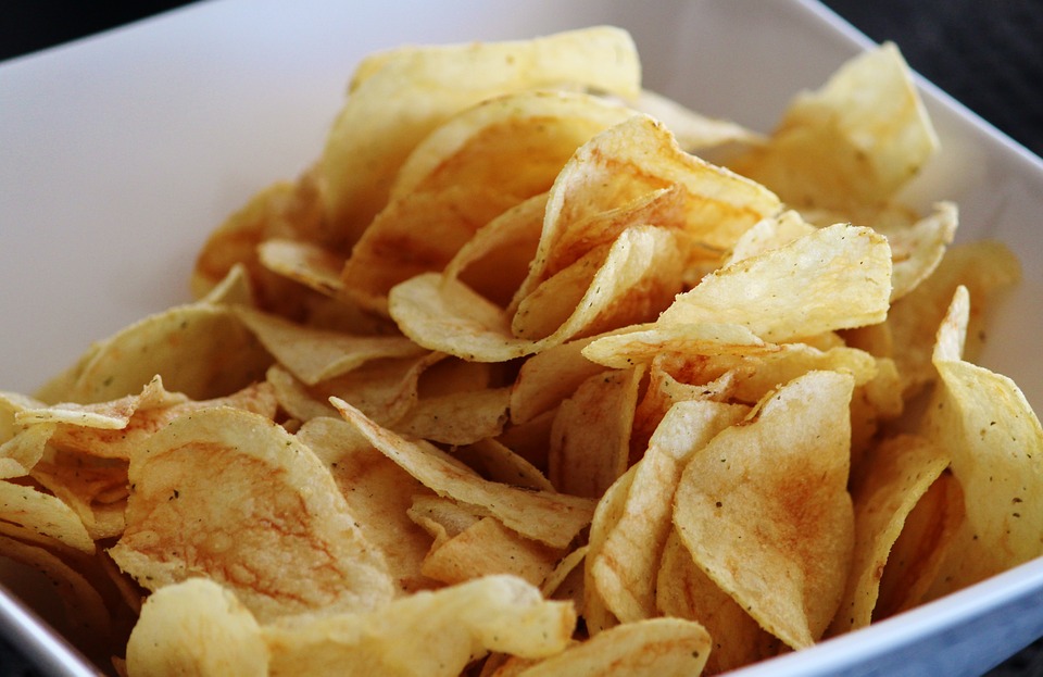 Chips i en skål